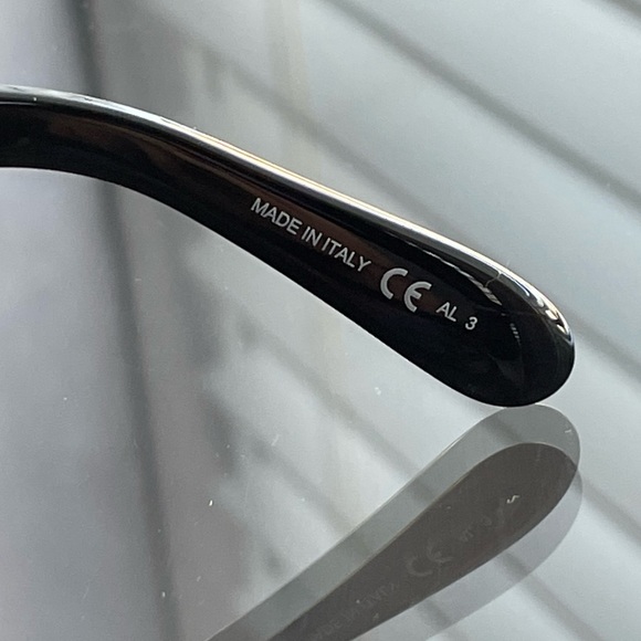 New Givenchy Sunglasses - Picture 5 of 11